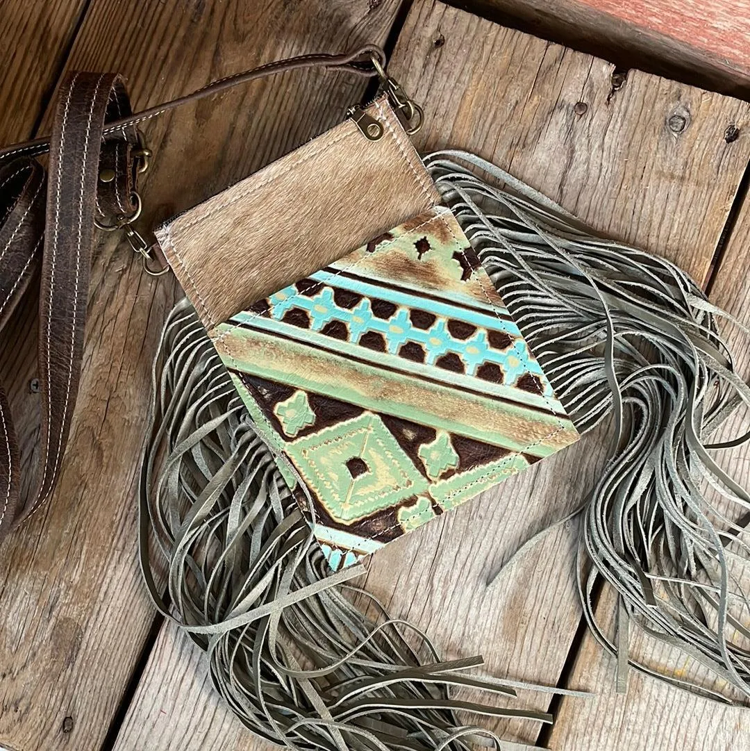 021 Carrie - Palomino w/ Sage Navajo