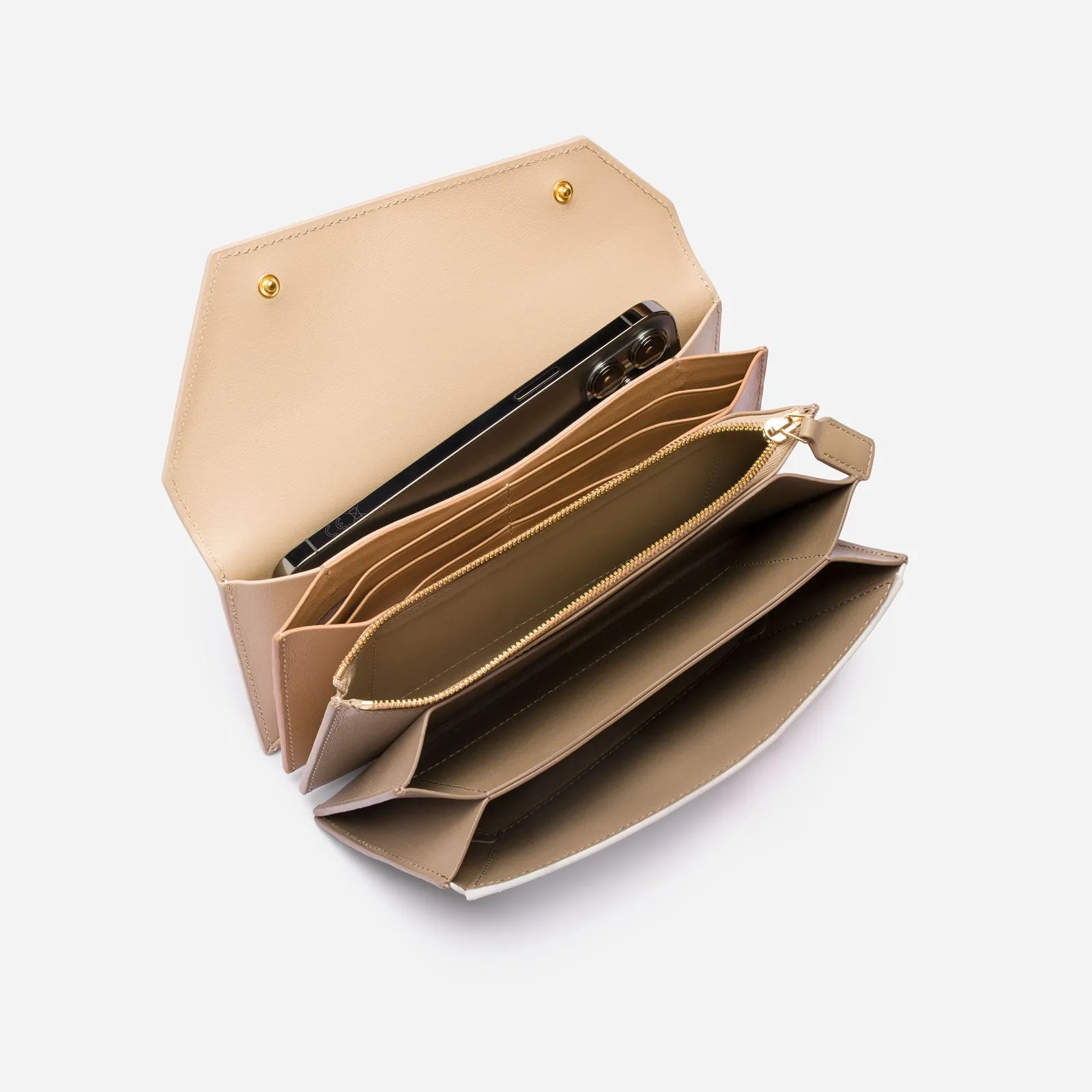 Naomi Long Purse - Milky